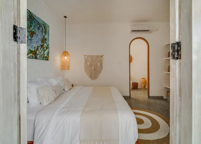Amritaz Uluwatu, Private Pool & Bbq, Premium Sound, 7 Min To Melasti Uluwatu (Bali)