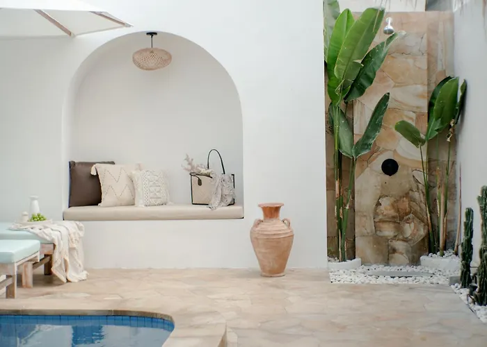 Villa Amritaz Uluwatu, Private Pool & Bbq, Premium Sound, 7 Min To Melasti Uluwatu