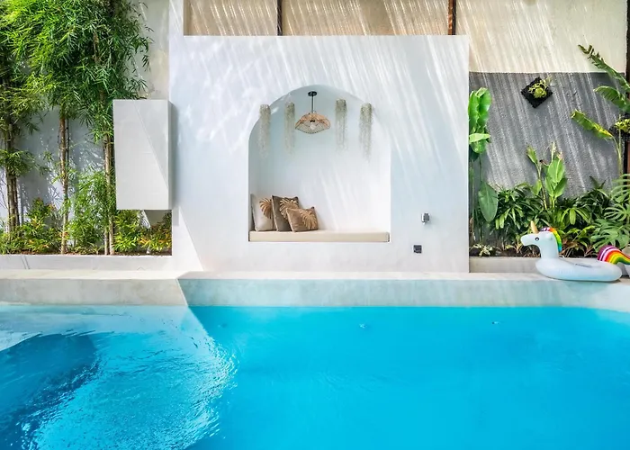 Amritaz Uluwatu, Private Pool & Bbq, Premium Sound, 7 Min To Melasti Villa