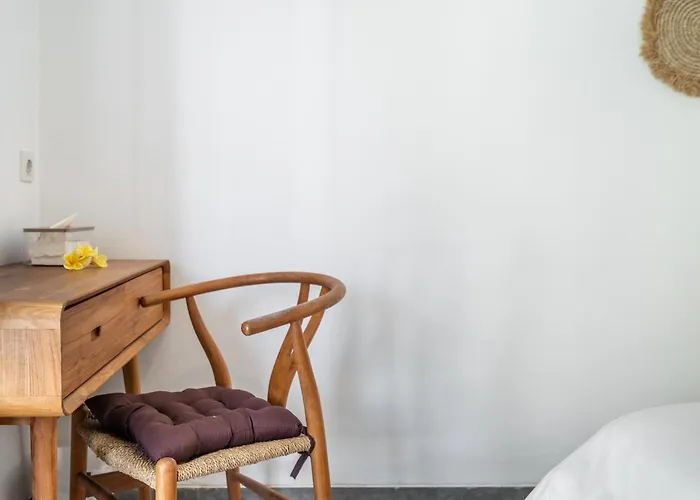 Villa Amritaz Uluwatu, Private Pool & Bbq, Premium Sound, 7 Min To Melasti Uluwatu (Bali)